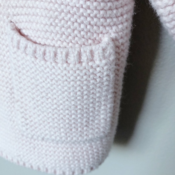 🍁Gap 3-6m pink knit sweater with ears - Picture 5 of 8